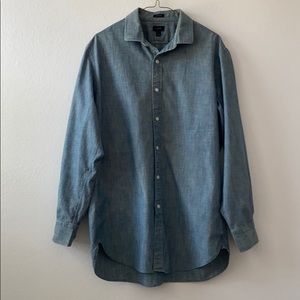 Men’s J.Crew Ludlow chambray button down
